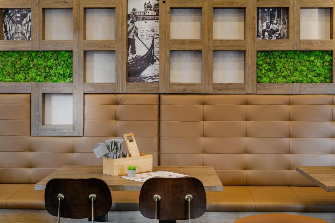 Mercure Hotel Stuttgart Gerlingen Exteriör bild